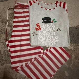 Festive Red and Gray Women Pajamas Size Large